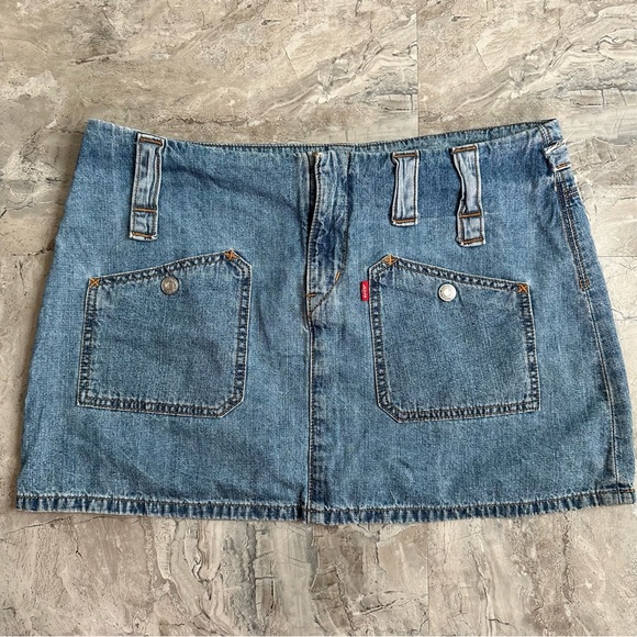 Levi's Dresses & Skirts - Levis vintage y2k denim mini skirt